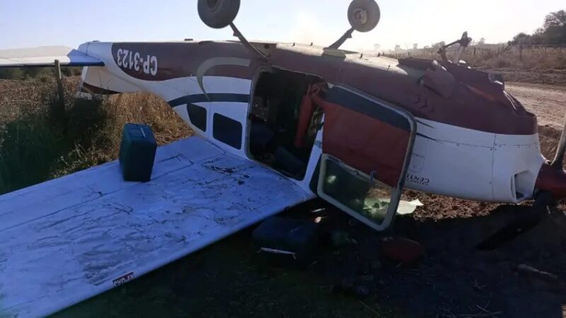 Detienen al dueño y al piloto de la avioneta que cayó en Avia Terai