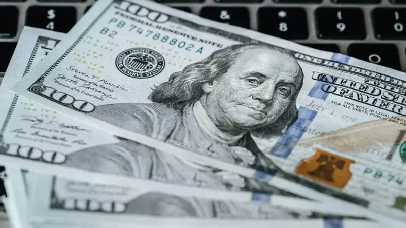 Nuevo salto del dólar: ya supera los $590