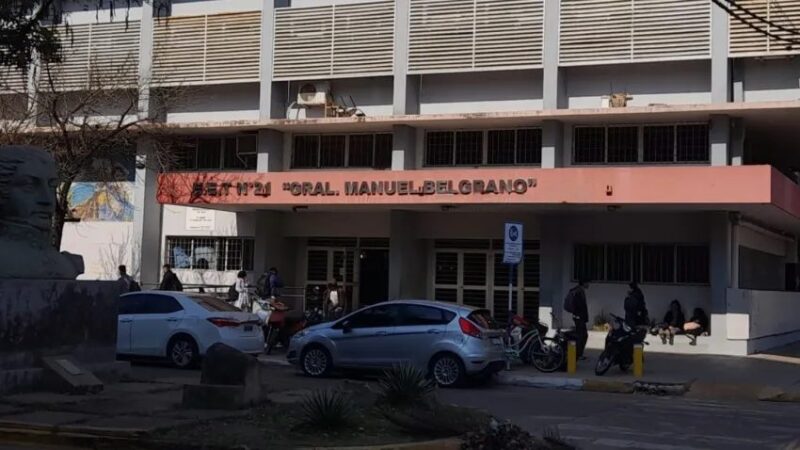 Un alumno llevó un cuchillo a clases «para defenderse» y se activaron las alarmas en una escuela de Resistencia