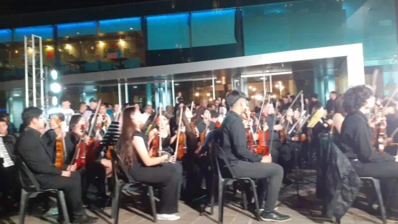Gran participación de la orquesta chaqueña «Vientos de Cambio» en un festival sinfónico en Córdoba