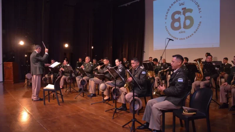 Sáenz Peña: La Banda de Gendarmería Nacional se presentó en el Centro Cultural
