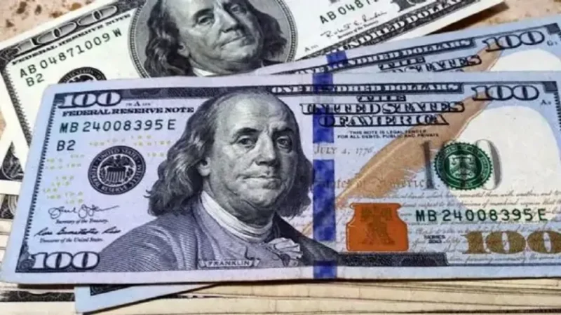 El dólar blue registró su mayor caída diaria en tres semanas y se aproximó a los $ 1.300